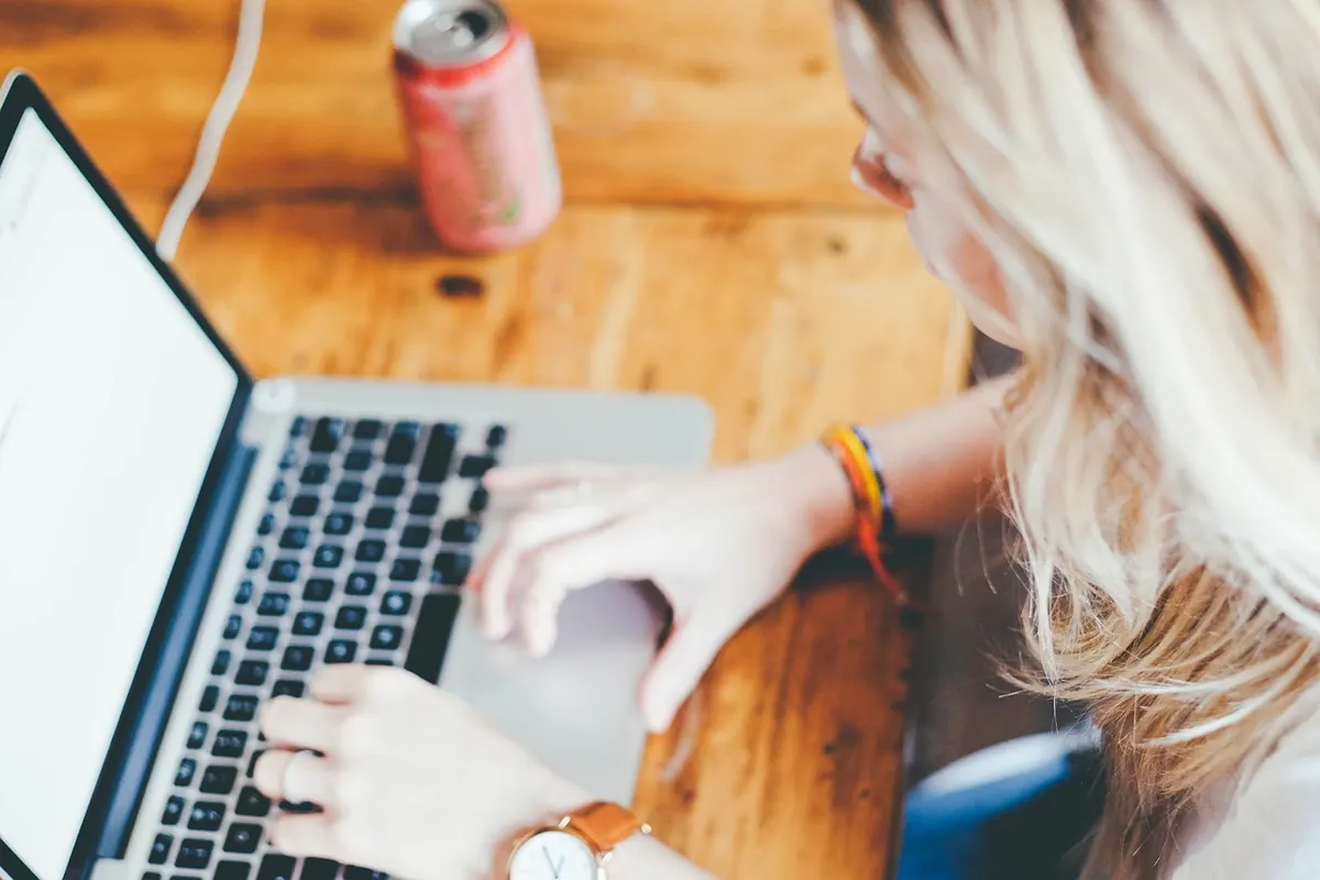 How to Use Journal Prompts for Anxiety Without Overwhelming Yourself